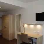 Prime 20 Serviced Aparthotel
