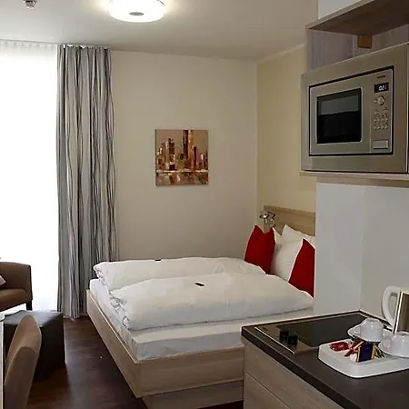 Prime 20 Serviced Aparthotel