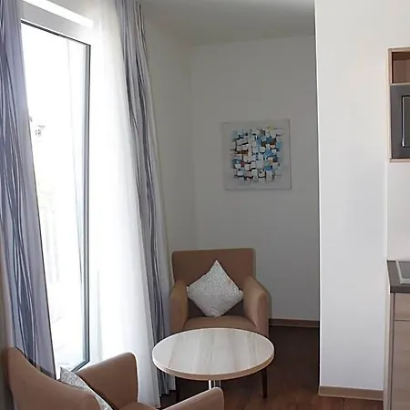 Prime 20 Serviced Aparthotel 3*